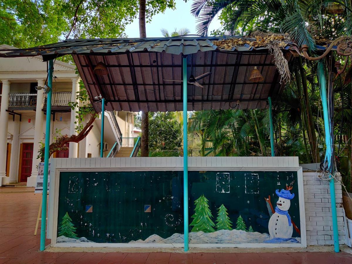 Piggy Calangute By Urban Nomads - Dorms & Pvt Rooms GOA Extérieur photo