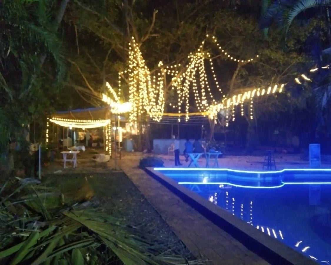 Piggy Calangute By Urban Nomads - Dorms & Pvt Rooms GOA Extérieur photo