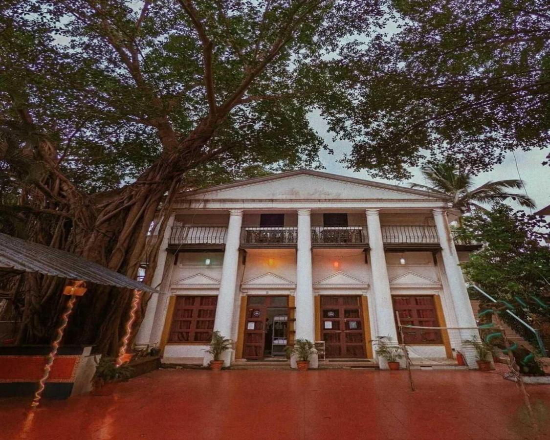 Piggy Calangute By Urban Nomads - Dorms & Pvt Rooms GOA Extérieur photo