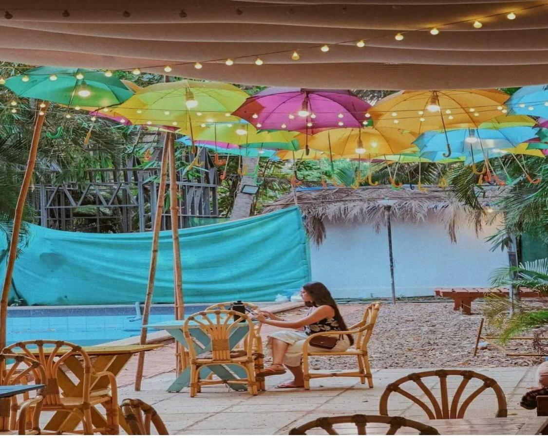 Piggy Calangute By Urban Nomads - Dorms & Pvt Rooms GOA Extérieur photo